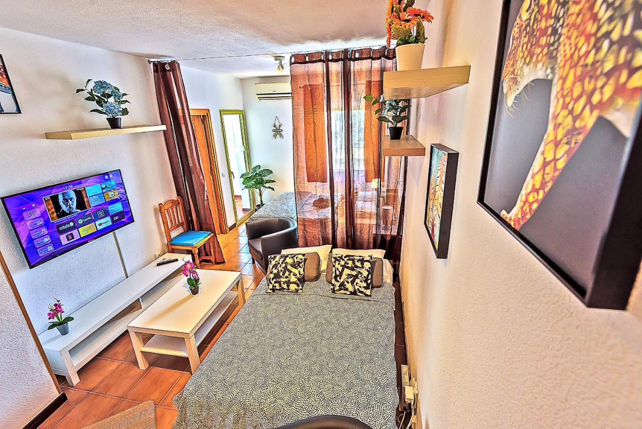 Ocean View Beach Apartment With Pool & Balconies Эль-Пуэрто-де-Санта-Мария Экстерьер фото