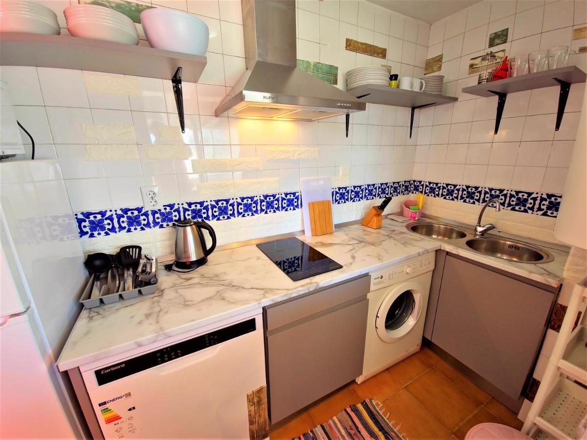 Ocean View Beach Apartment With Pool & Balconies Эль-Пуэрто-де-Санта-Мария Экстерьер фото